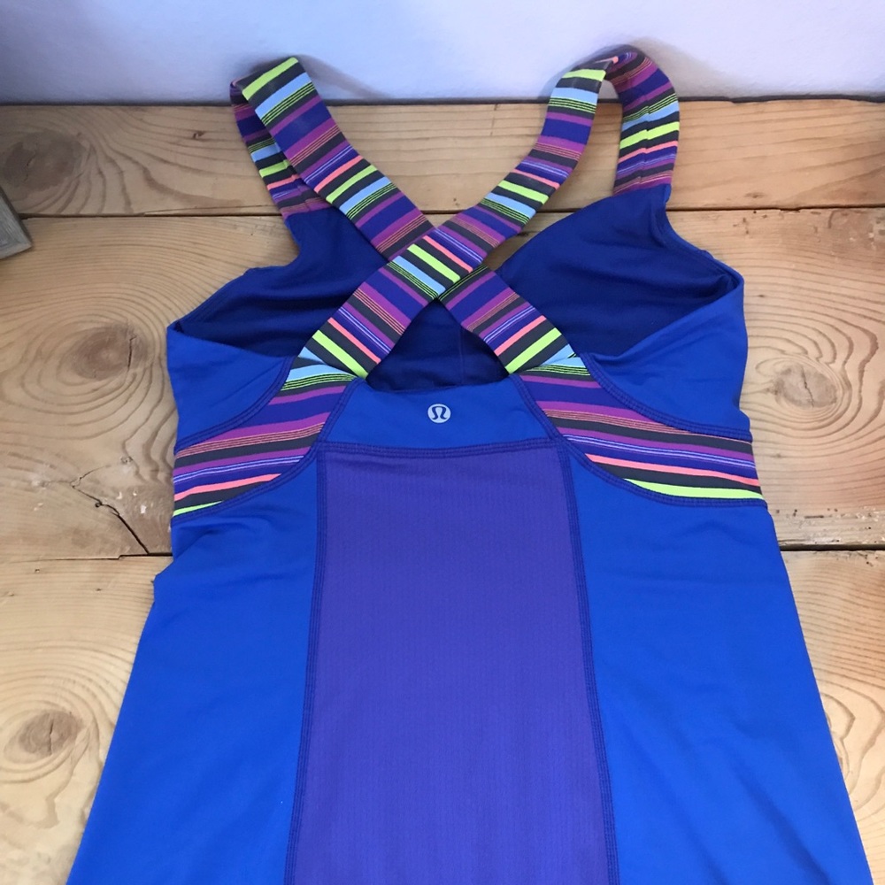LuluLemon workout top